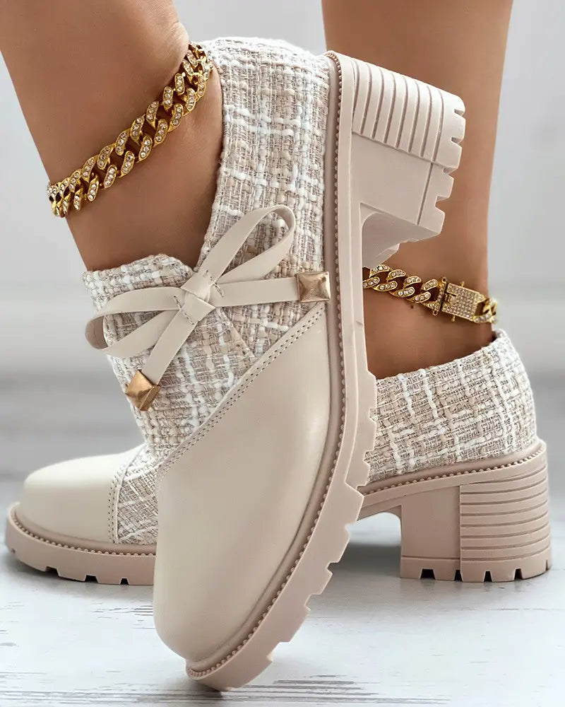 Buty na wysokim obcasie z okrągłym noskiem