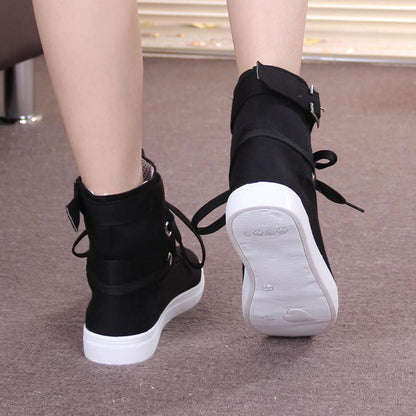 Płócienne sneakersy w stylu ulicznym z wysoką cholewką