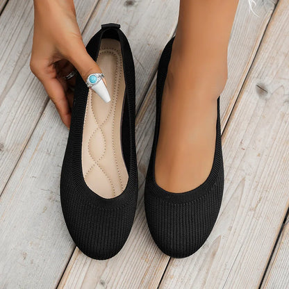 Damskie płaskie buty z dzianiny
