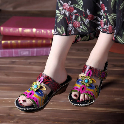 Kolorowe buty retro na lato