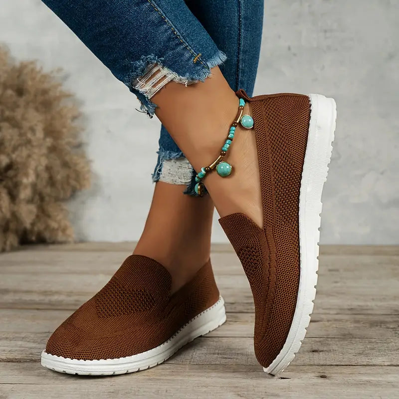 Nowoczesne i przewiewne buty sportowe typu slip-on