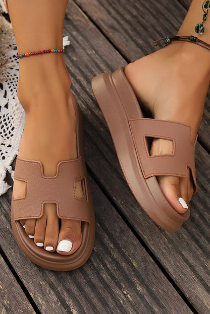 Wytrzymałe letnie buty ortopedyczne