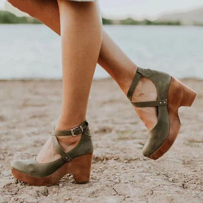 Skórzane buty damskie na grubym obcasie