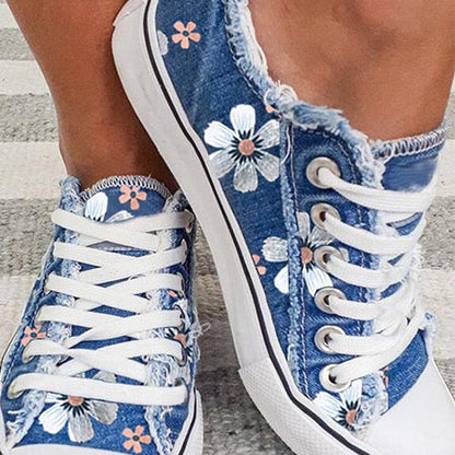 Modne koronkowe buty damskie na co dzień