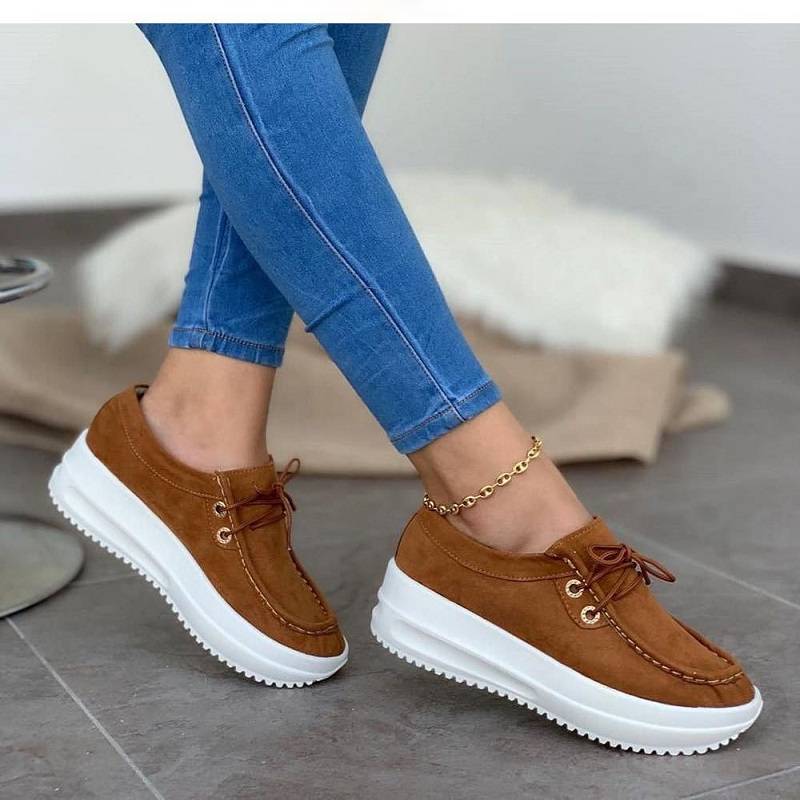 Świeże i modne buty sportowe
