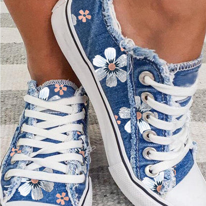 Modne koronkowe buty damskie na co dzień