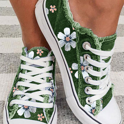 Modne koronkowe buty damskie na co dzień