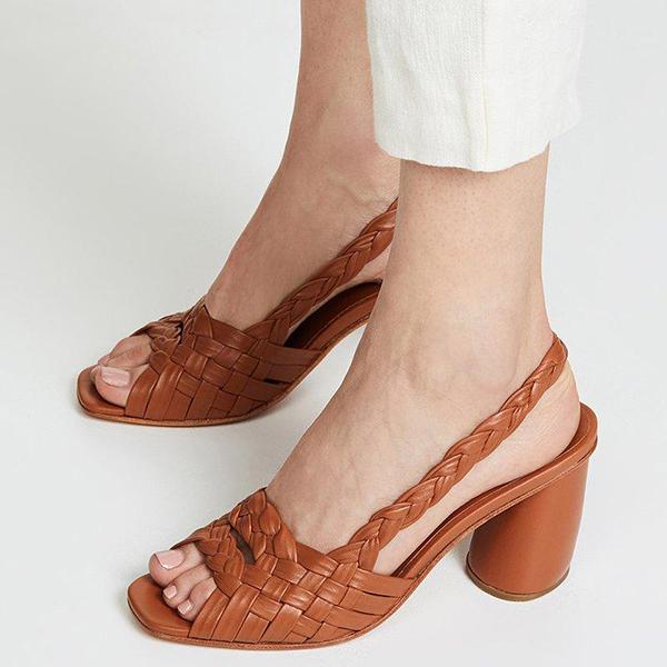 Eleganckie sandały na wysokim obcasie w stylu vintage