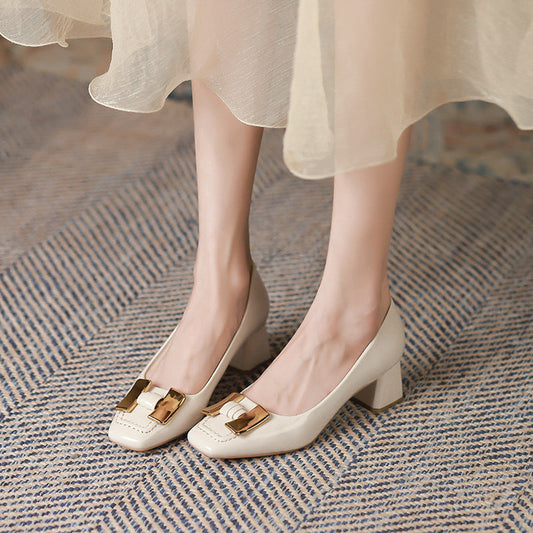 Buty damskie z kwadratowymi palcami
