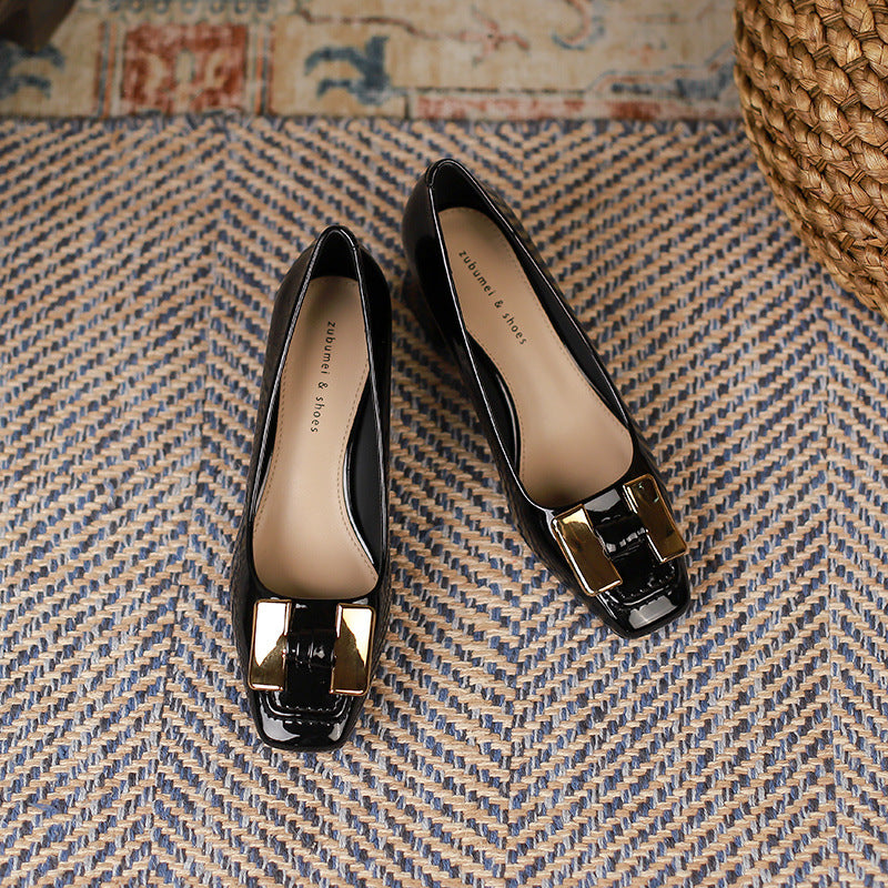 Buty damskie z kwadratowymi palcami