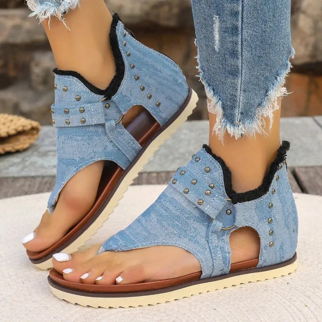 Przypadkowe i oddychające buty ortopedyczne