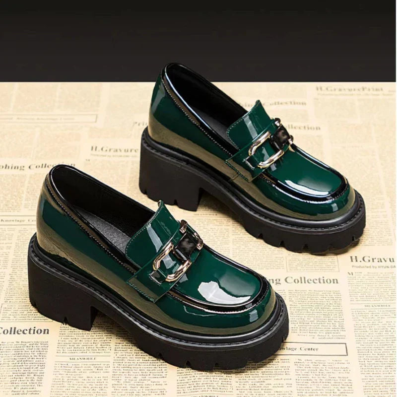 Buty na grubym obcasie