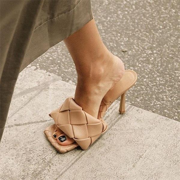 Wygodne i modne buty ortopedyczne na lato