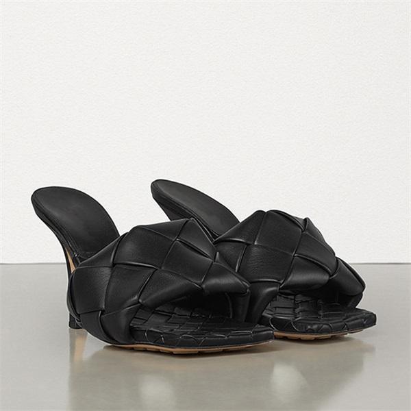 Wygodne i modne buty ortopedyczne na lato