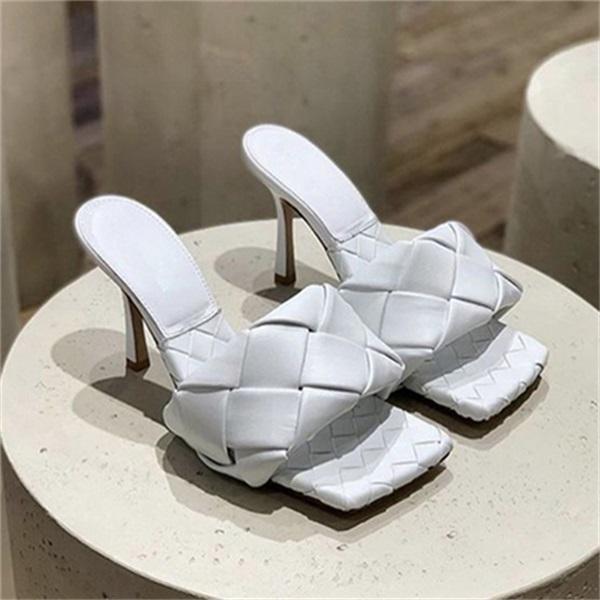 Wygodne i modne buty ortopedyczne na lato