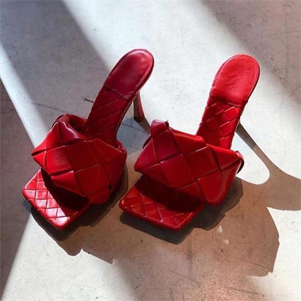 Wygodne i modne buty ortopedyczne na lato