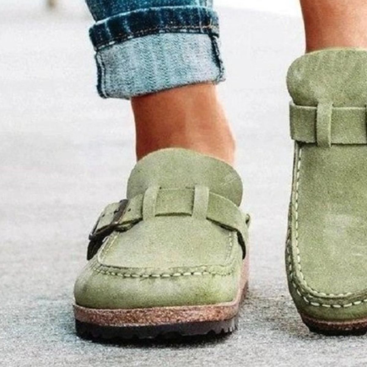 Eleganckie i wspierające letnie trampki ortopedyczne