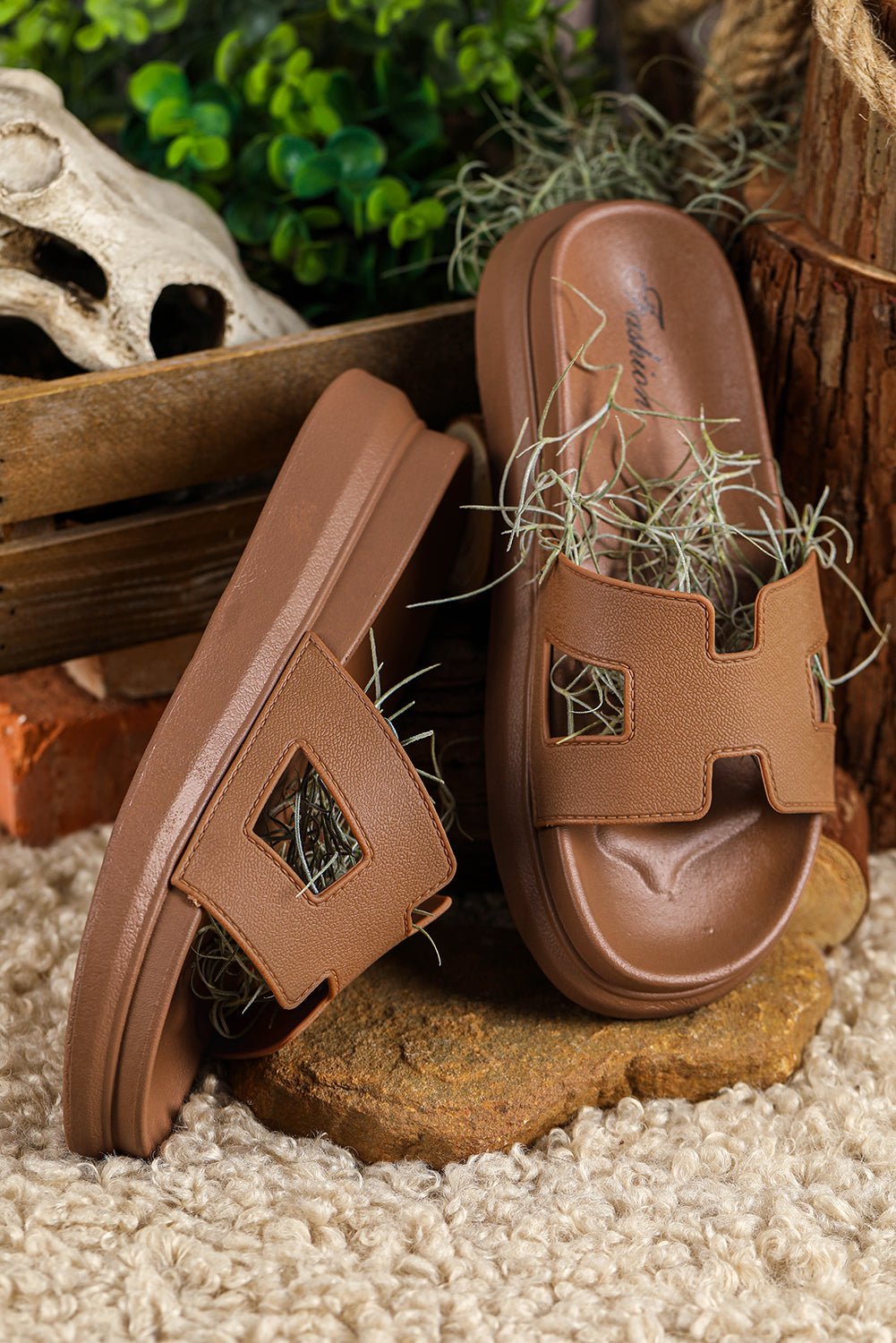 Wytrzymałe letnie buty ortopedyczne