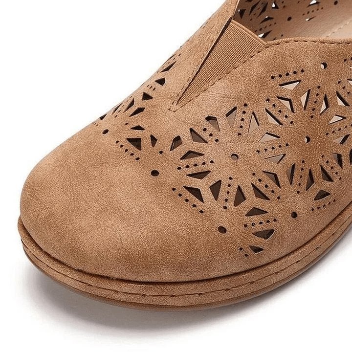 Eleganckie wydrążone buty codzienne
