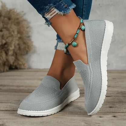Nowoczesne i przewiewne buty sportowe typu slip-on