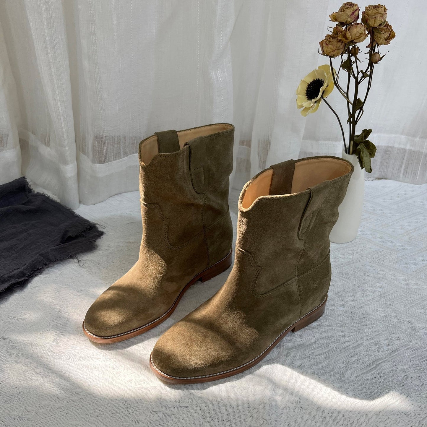 Modne, wspierające buty ortopedyczne na lato