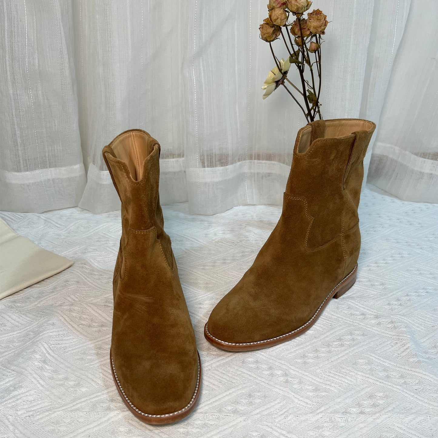 Modne, wspierające buty ortopedyczne na lato