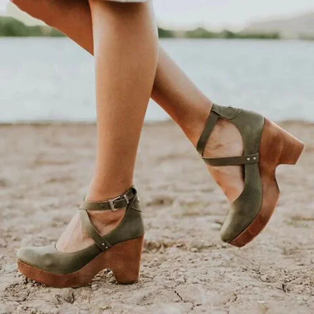 Skórzane buty damskie na grubym obcasie