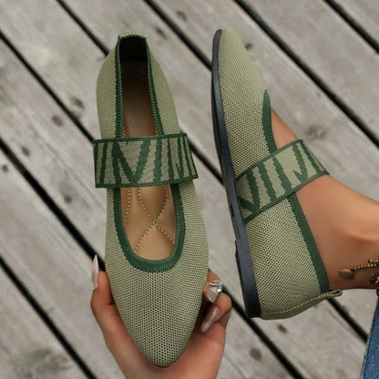 Eleganckie i szczegółowe buty zimowe Flats