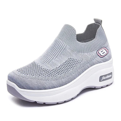 Buty damskie hurtownia buty wewnętrzne podwyższane