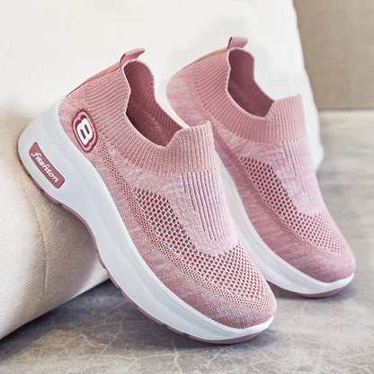 Buty damskie hurtownia buty wewnętrzne podwyższane